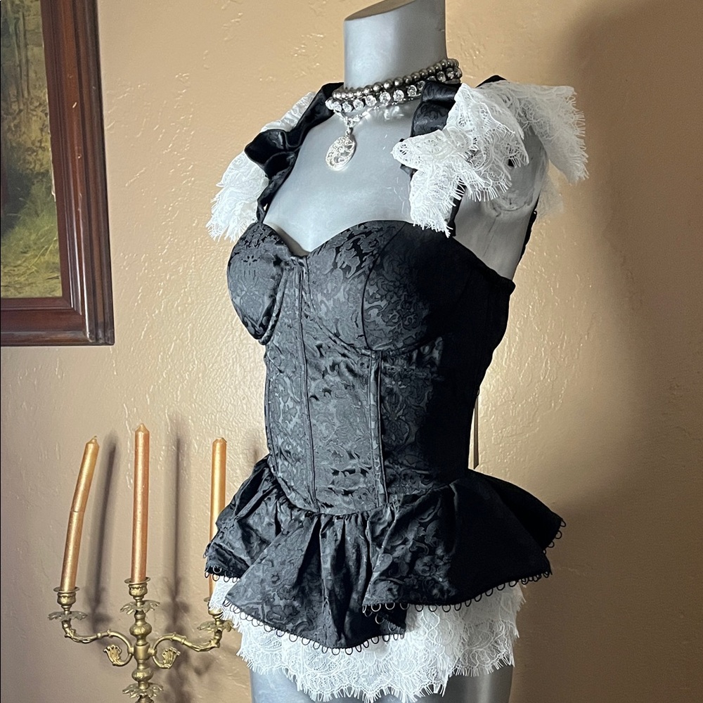 NWT Trish Scully Elegant Black & White Lace Corset Top.  XS, M and L.